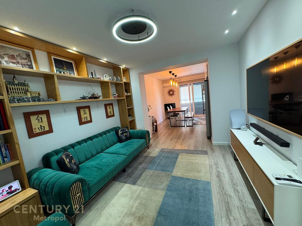 Bllok Jepet me qira apartament 2+1