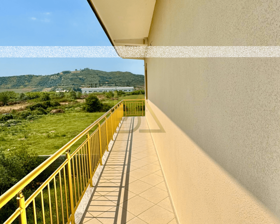 Villa in vendita a Marikaj, Vorë