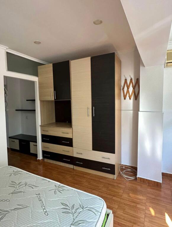 Affittasi 1+1 Via Dritan Hoxha