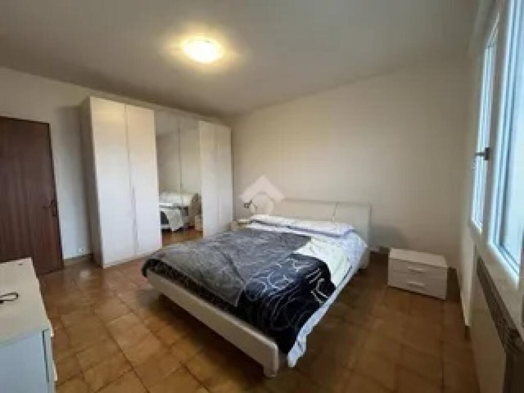 Appartamento In Affitto 1+1 A Selite (ID B2101220) Tirana.