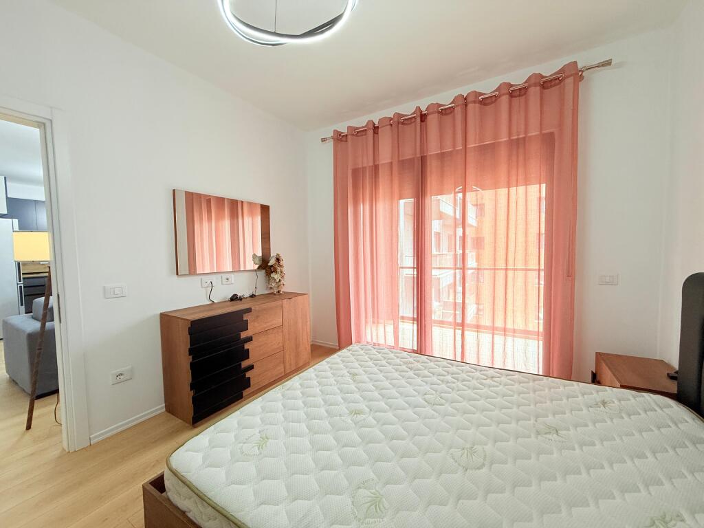 APARTAMENT 1+1 ME QIRA TEK OASIS RESIDENCE !!!