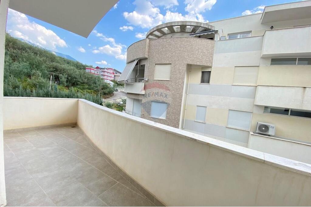 FOR SALE, APARTMENT 1+1, FRESKU.!