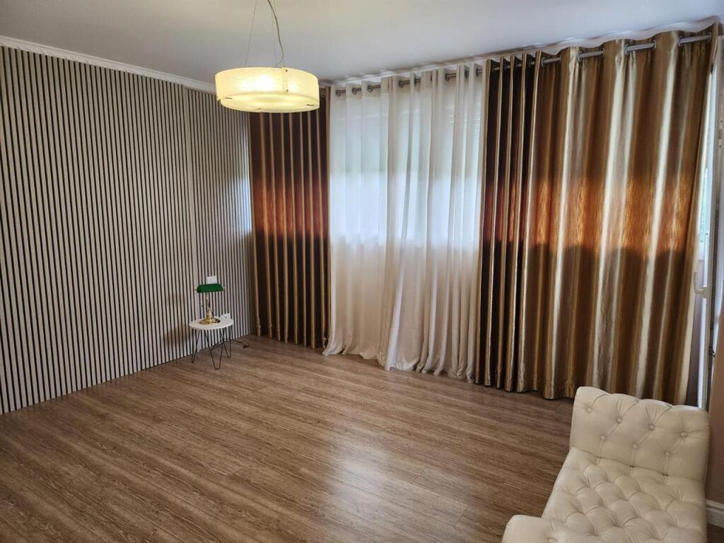 🏡 Jepet Vile me Qira te Long Hill Residence