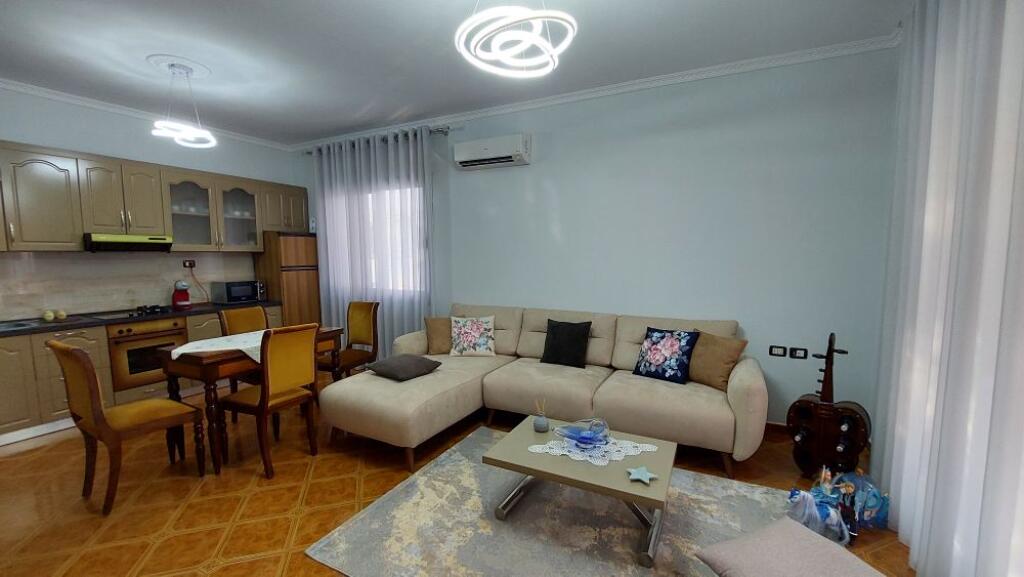 AFFITTASI CASA PRIVATA - QUARTIERE 10 KORRIKU