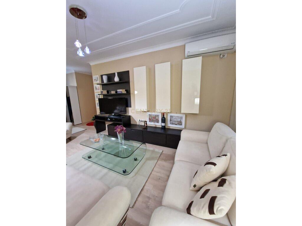 🏢 Apartment 1+1 for Rent near Blloku