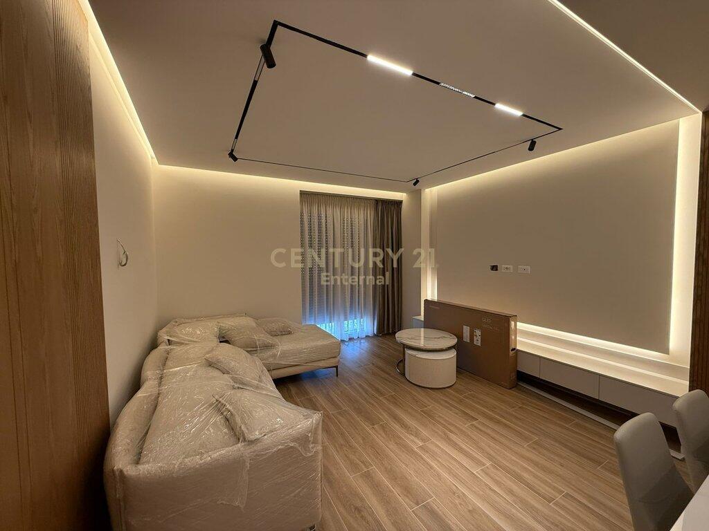 🏡 Jepet me Qira Apartament 1+1 – Astir, Tiranë