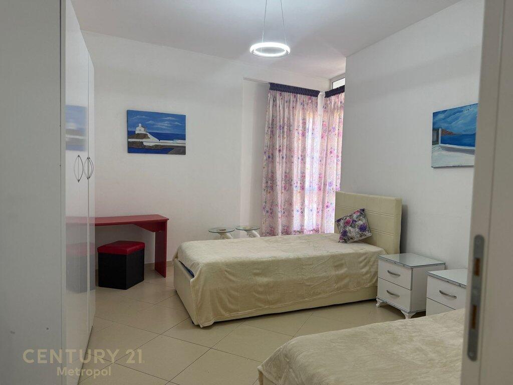 🏢 Jepet me Qira Apartament 2+1 pranë Konvikteve të Inxhinierisë së Ndërtimit