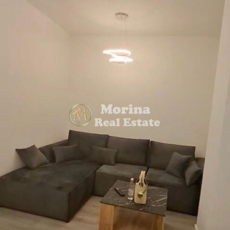 Qera, Apartament 1+1, Bulevardi Zogu I, 650 euro/muaj