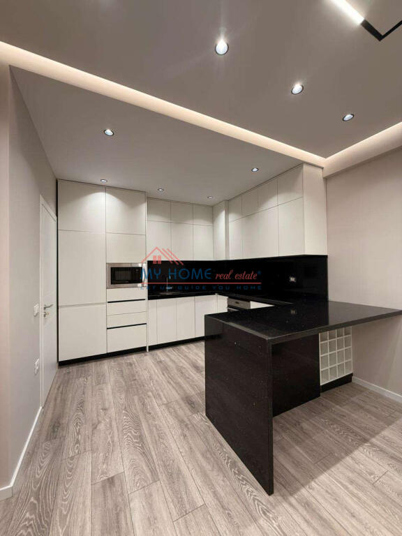 Appartamento 1+1 in affitto ad Astir