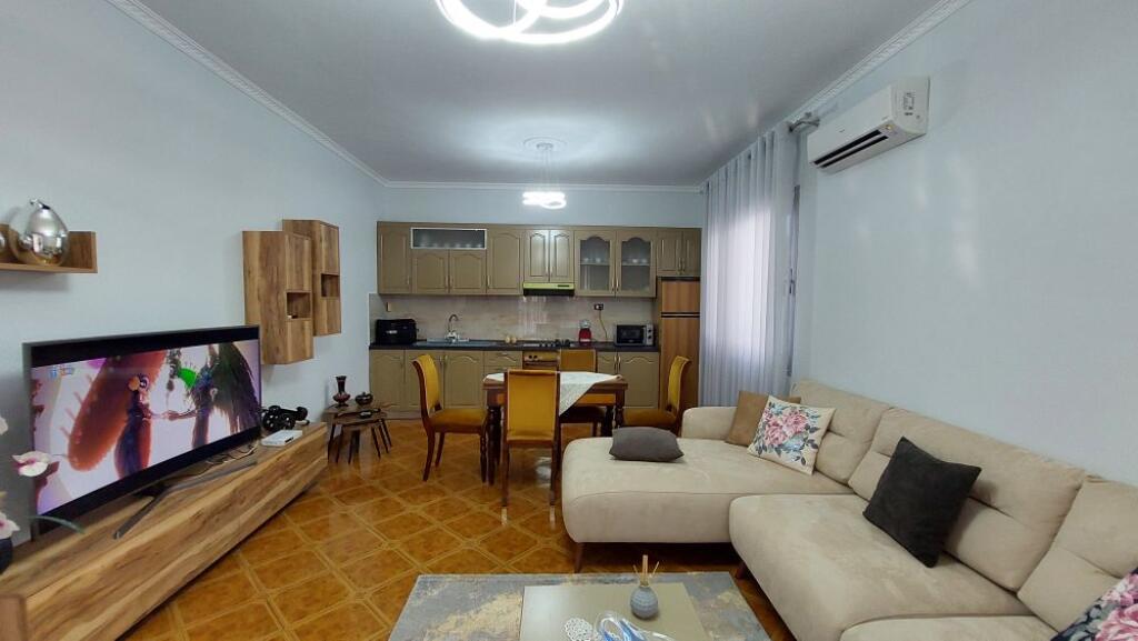 AFFITTASI CASA PRIVATA - QUARTIERE 10 KORRIKU