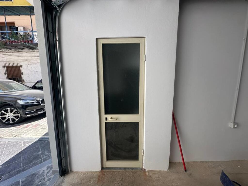 Premises for rent for a shop, 21 December near former Uet