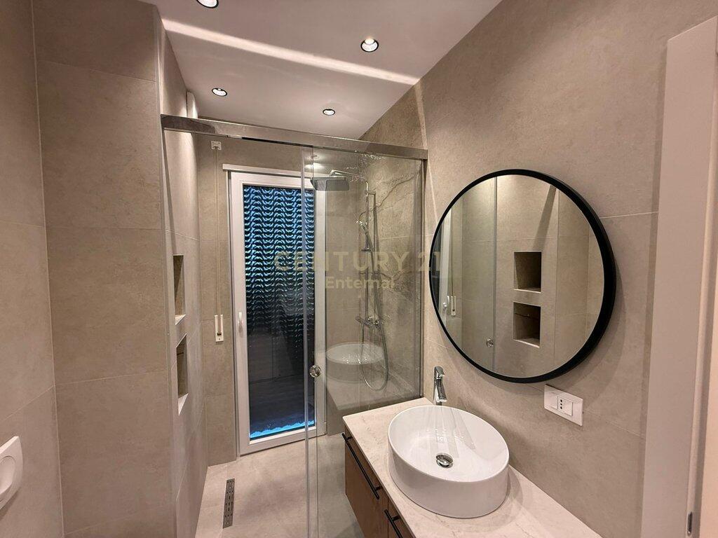 🏡 Jepet me Qira Apartament 1+1 – Astir, Tiranë