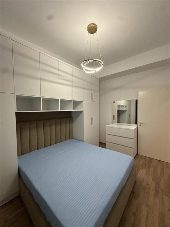 Super Apartament 2+1 me qera tek kompleksi Mangalem/Ali Demi (500 euro i padisk)

