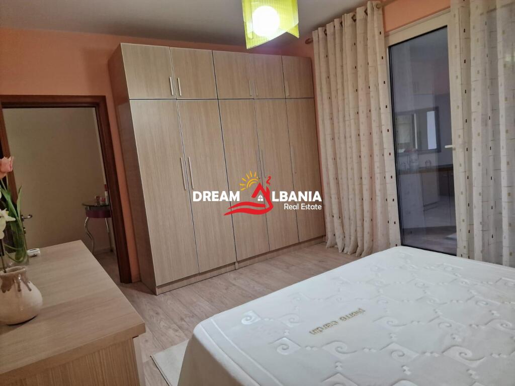 Appartamento 1+1 in affitto a Bllok in via Perlat Rexhepi a Tirana (ID 4211998)