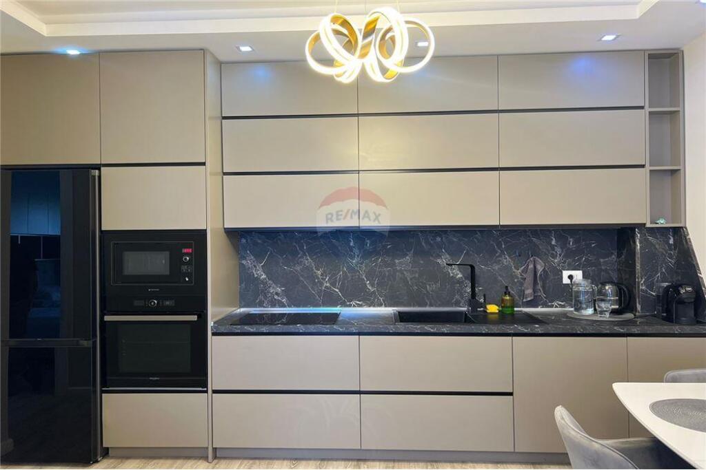 APARTAMENT 2+1+2 PER QIRA TE QUARTIUM RESIDENCE !