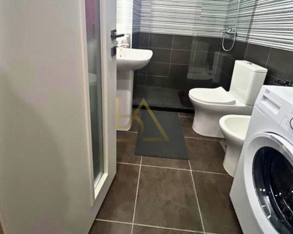 Studio apartment for sale in Vlora