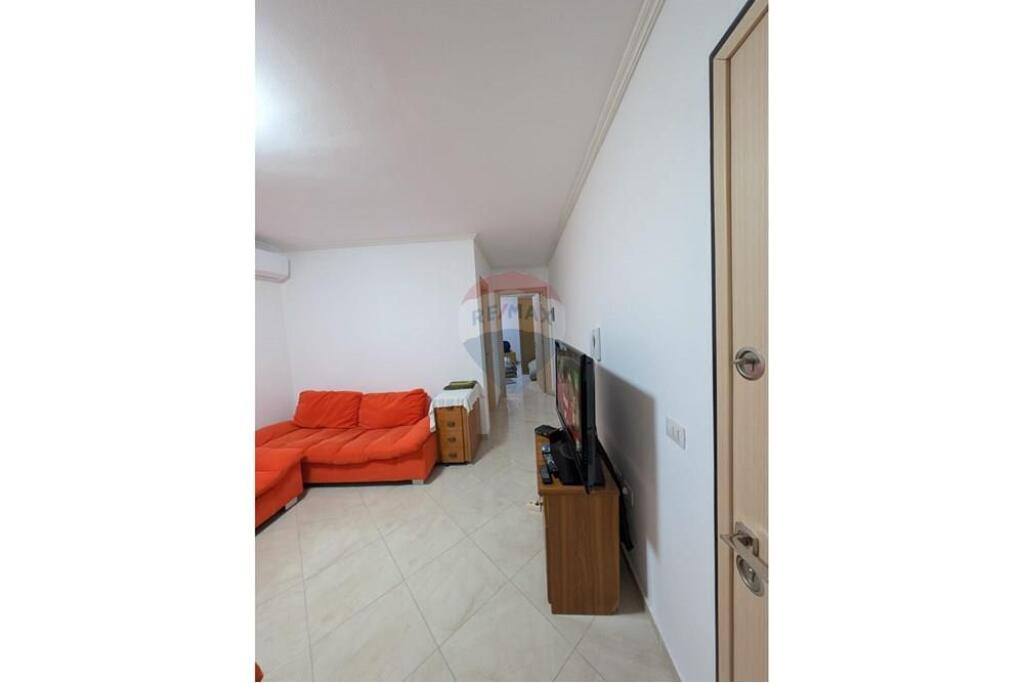 RENT APARTMENT 1+1 KODRA E DIELLIT! !