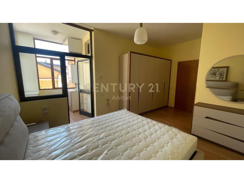 Center, 1+1 apartment for rent