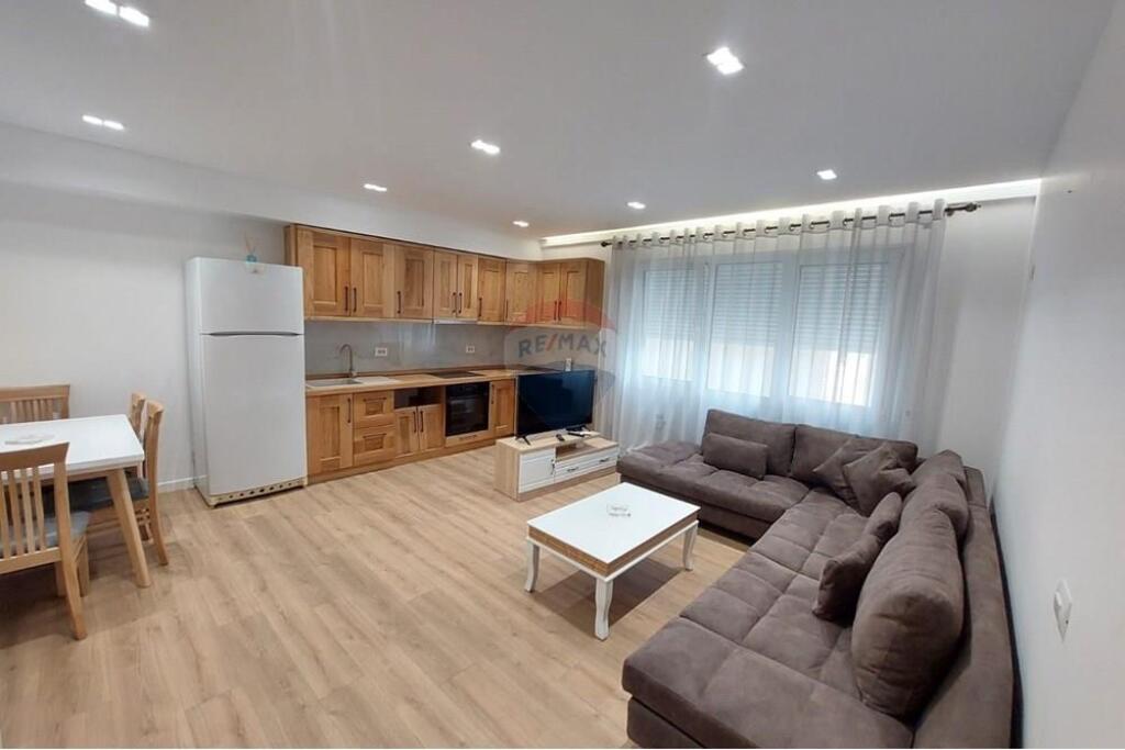 Apartment 1+1 for rent in Tirana Center  !