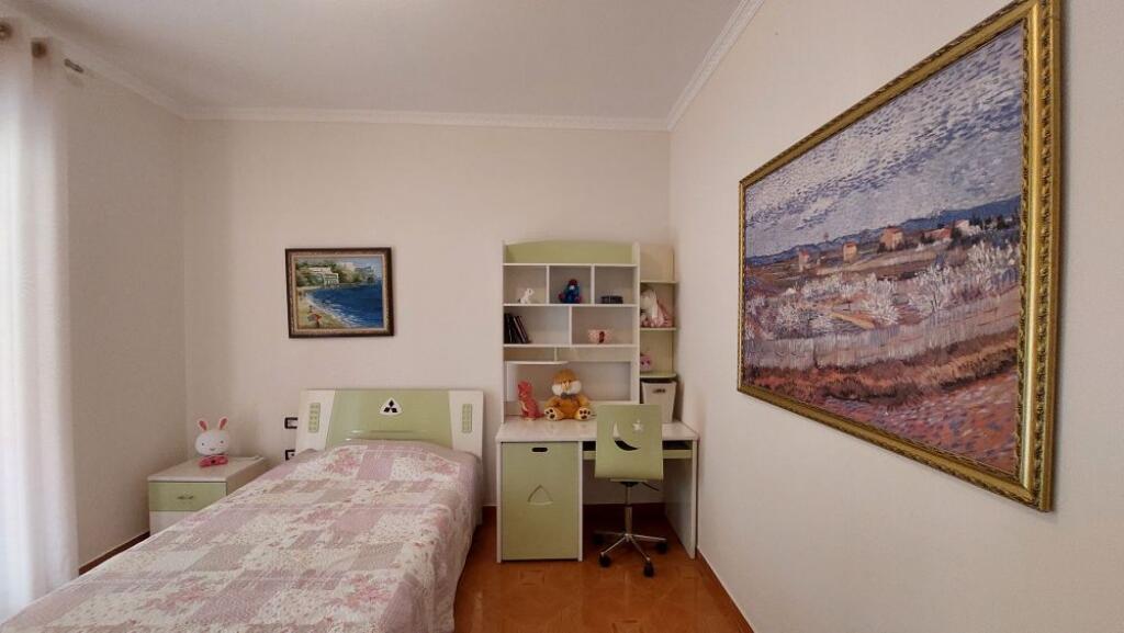 AFFITTASI CASA PRIVATA - QUARTIERE 10 KORRIKU