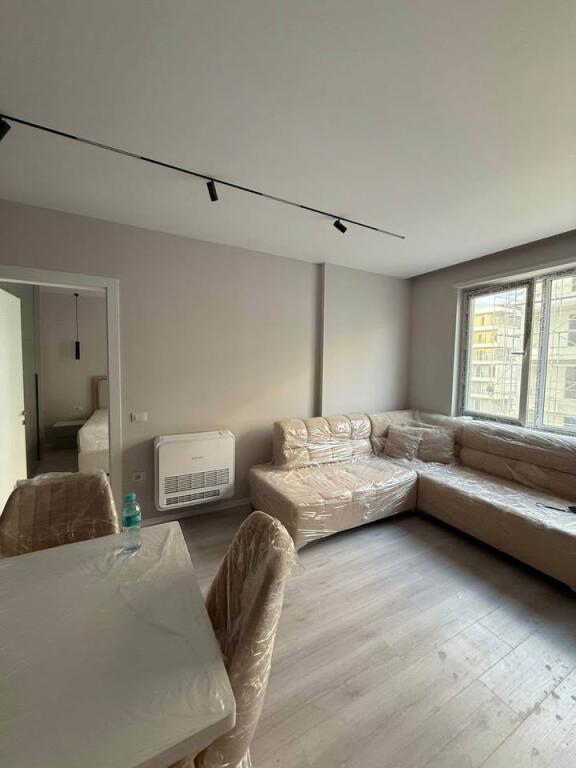 appartamento 1+1 in affitto a Univers City