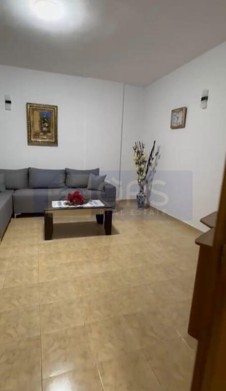 Affittasi appartamento 1+1 a 5 Maj