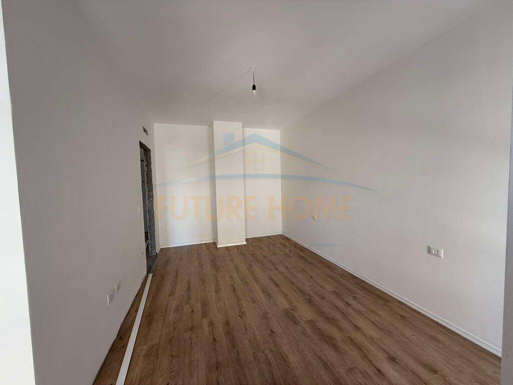 Shitet Apartament 1+1, Kompleksi Aura, Laprake