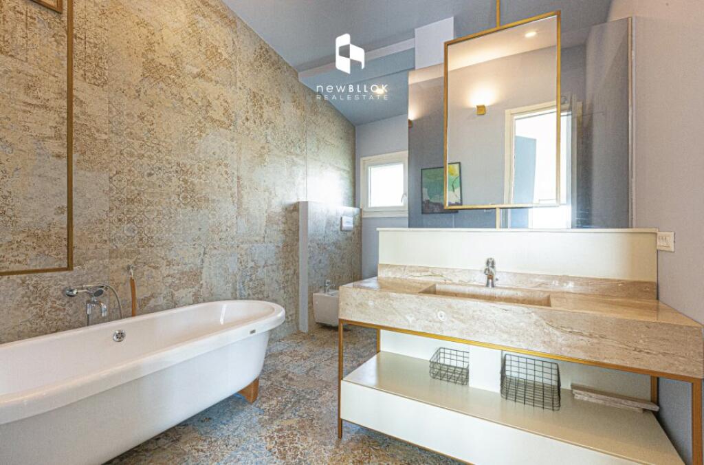 ME QERA✨: Luxury Villa📍LONG HILLS Residence | Çmimi: 3,200 euro/muaj ) NETO