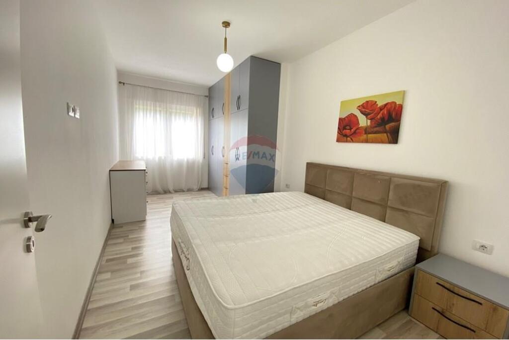 FOR SALE, APARTMENT 1+1, FRESKU, TIRANA !