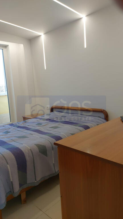 Jepet me qera apartament 1+1 Tek ish Restorant Durresi