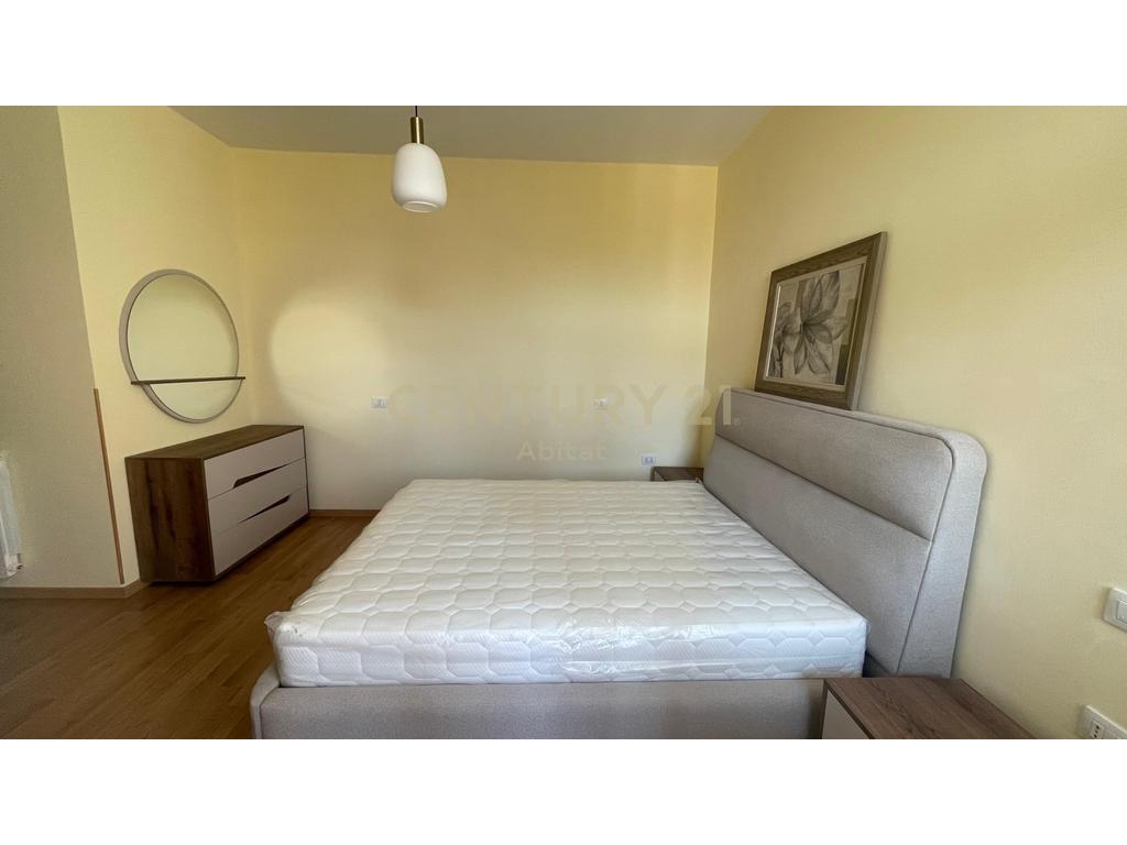 Center, 1+1 apartment for rent