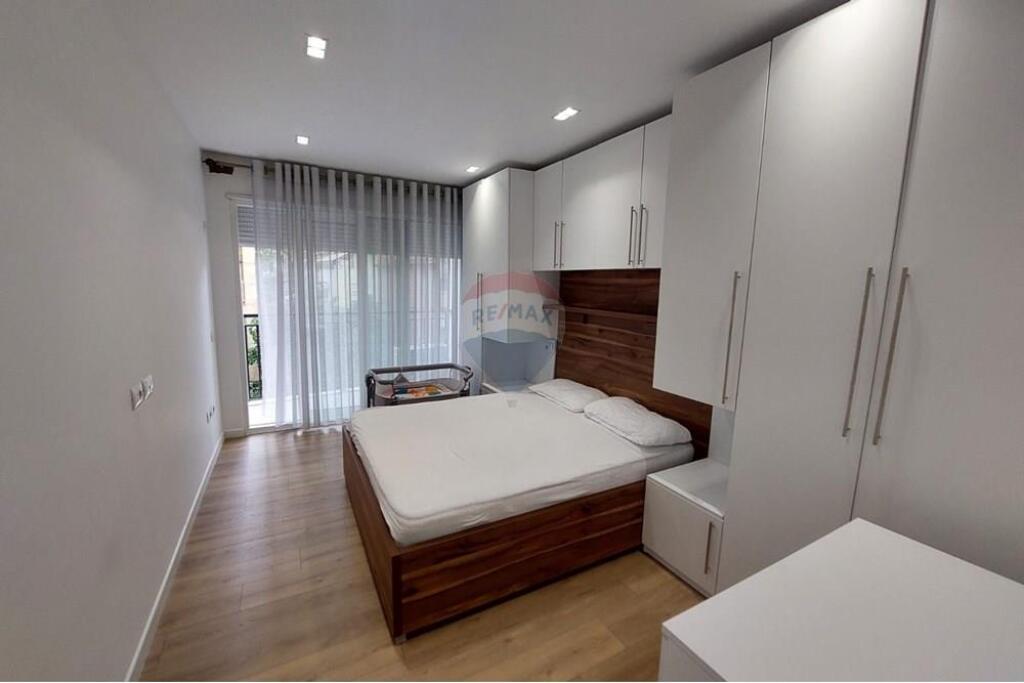 Apartment 1+1 for rent in Tirana Center  !