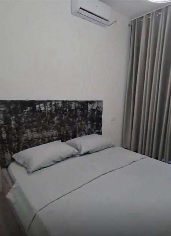 APARTAMENT ME QERA 1+1 BULEVARDI ZOGU PARE 650 EURO