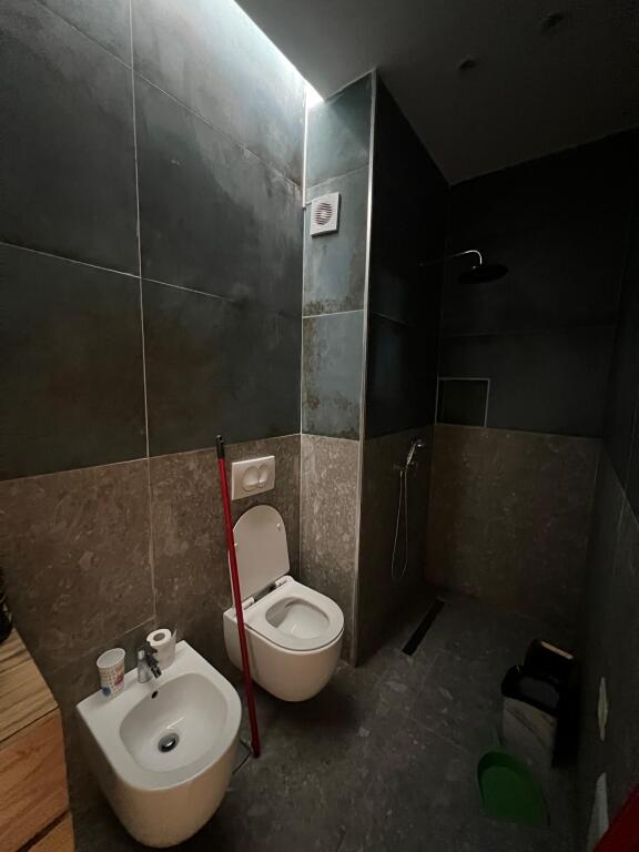 APPARTAMENTO 2+1+2+POSTO AUTO IN AFFITTO - VIA DEI KOSOVARI