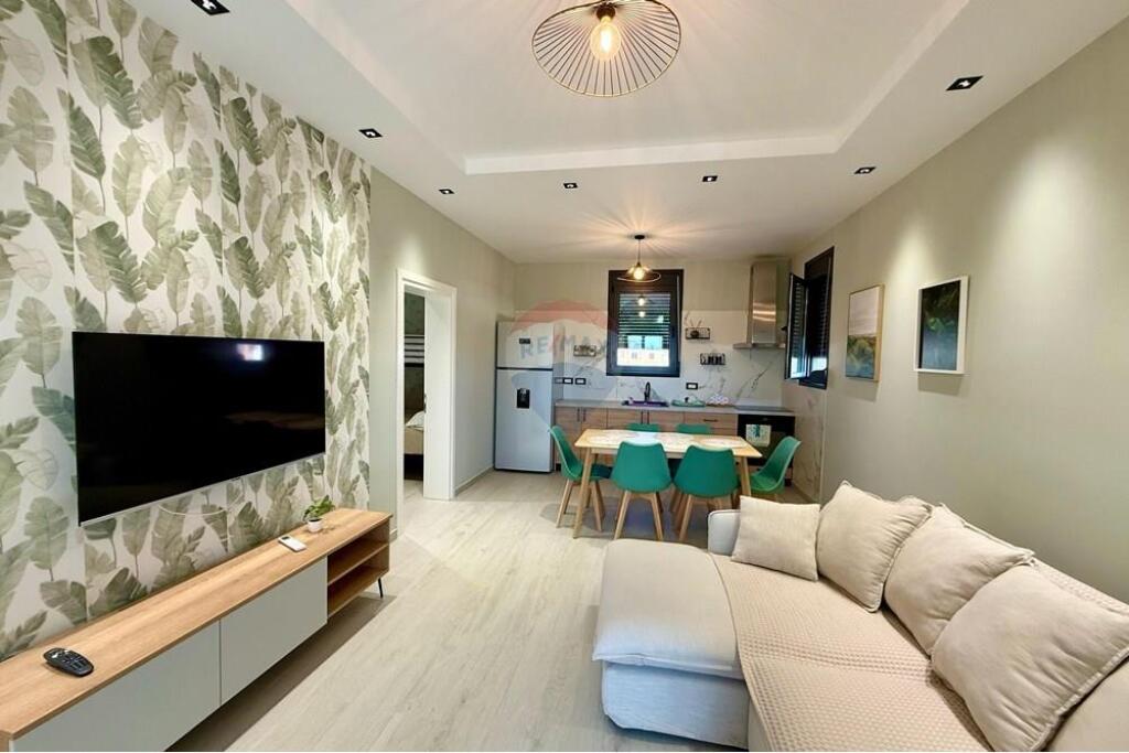 VILLA SU DUE PIANI IN VENDITA A HAMALLAJ
