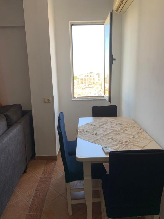 2+1 apartment for rent opposite Delijorgjit!