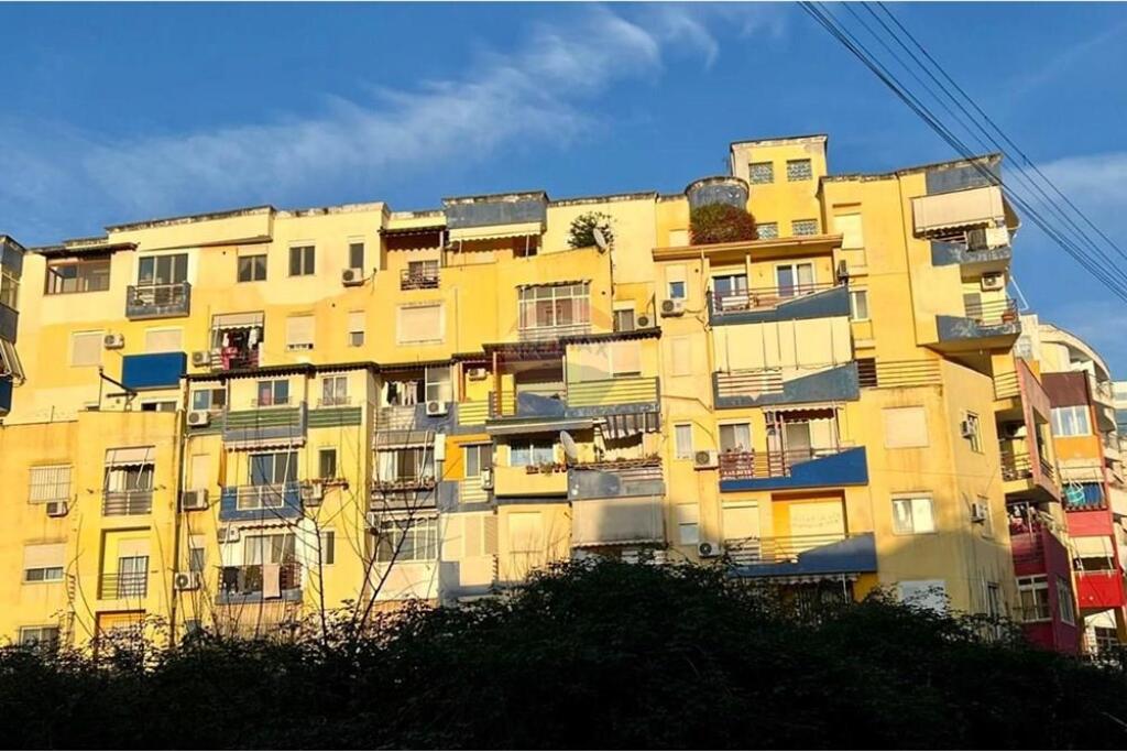 Vendesi in vendita Ali Demi, Città dello Studente!