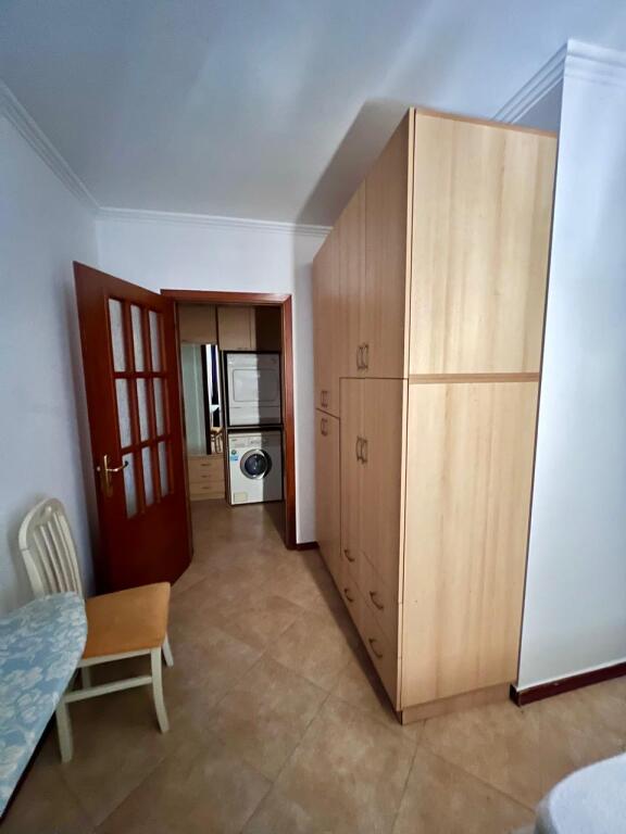 🏢 Jepet Apartament 2+1 me qira te Rruga Sulejman Pasha!