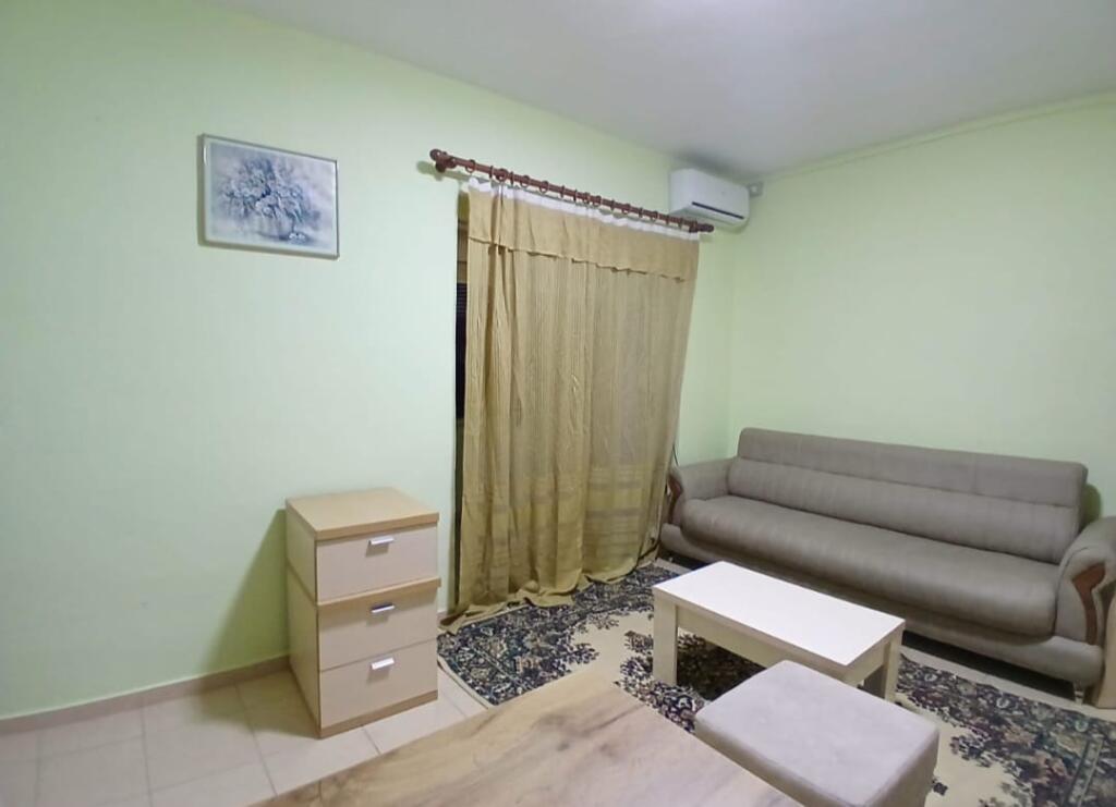 Affittasi Appartamento 1+1+1 Balcone
