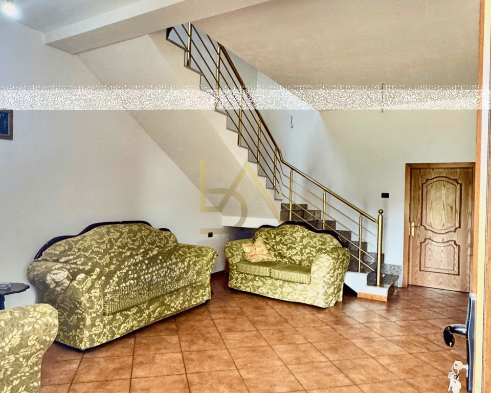 Villa in vendita a Marikaj, Vorë