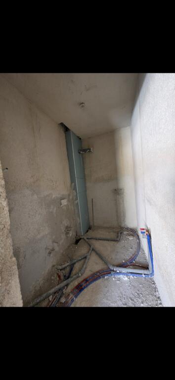 Ali Demi Shitet Apartament 2+1