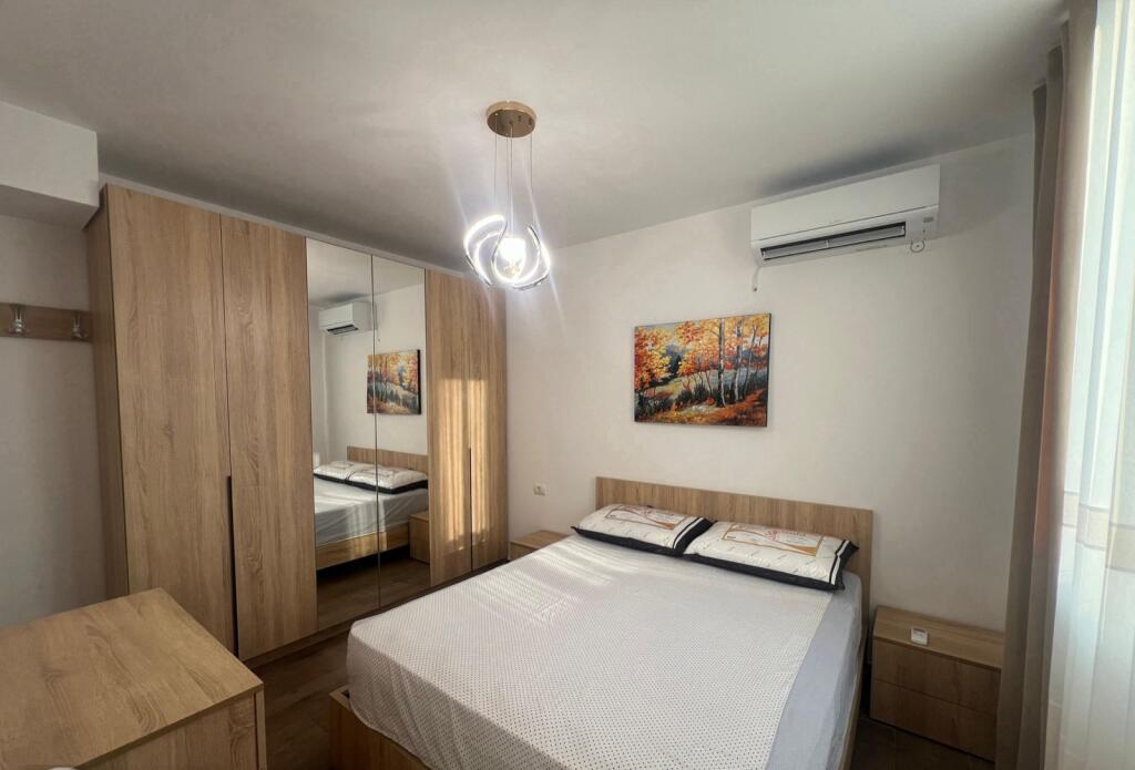 STUDIO FOR RENT 40 M2 WILLSON SQUARE 500 EURO