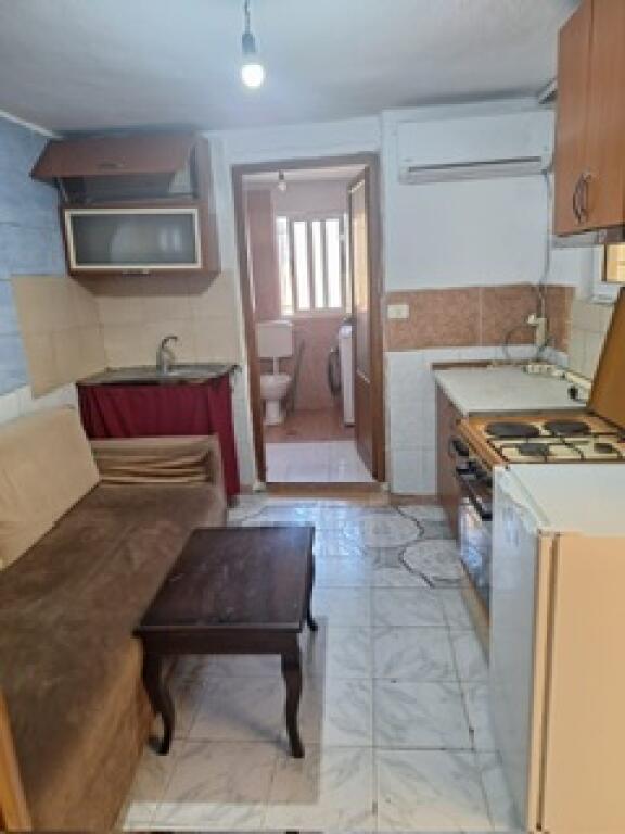 Jepet garsoniere me qera ne Don Bosko me 250€