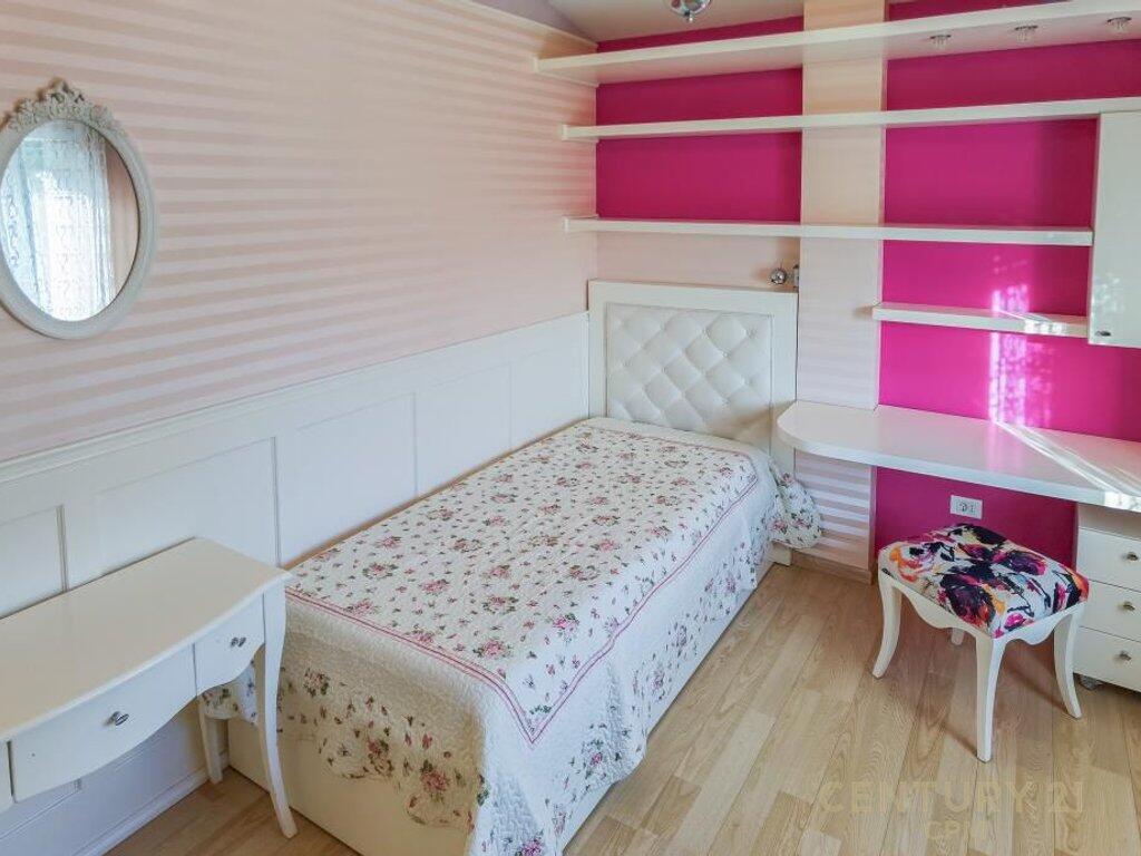 LONG HILL, VILLA FOR RENT