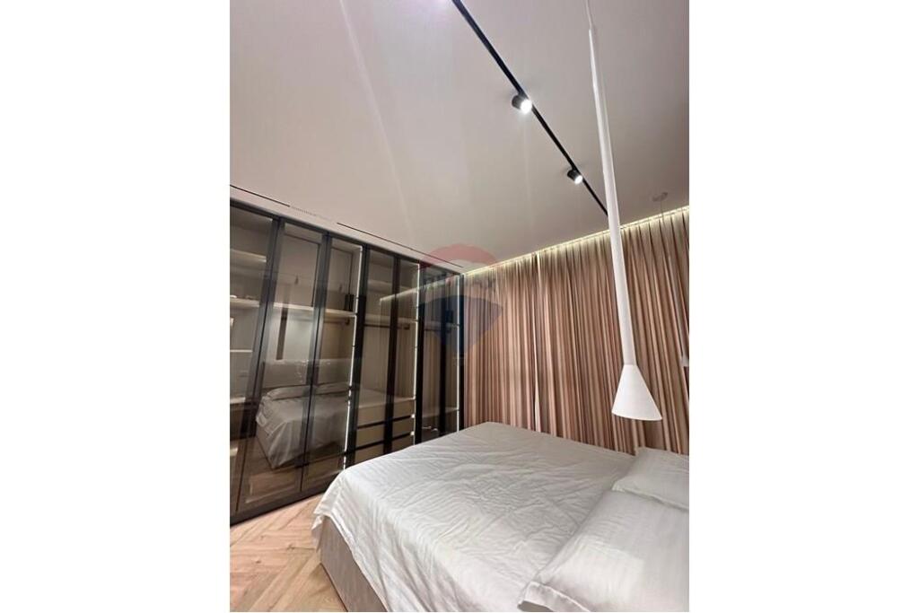 kika 2 apartament per qira me post aprkimi