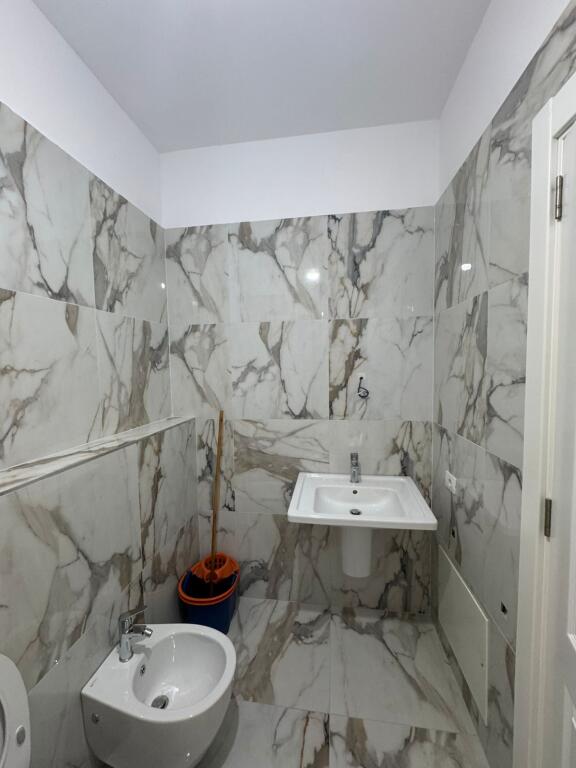 Office for Rent 2+1 at Zirkon Complex (ID B220330) Tirana