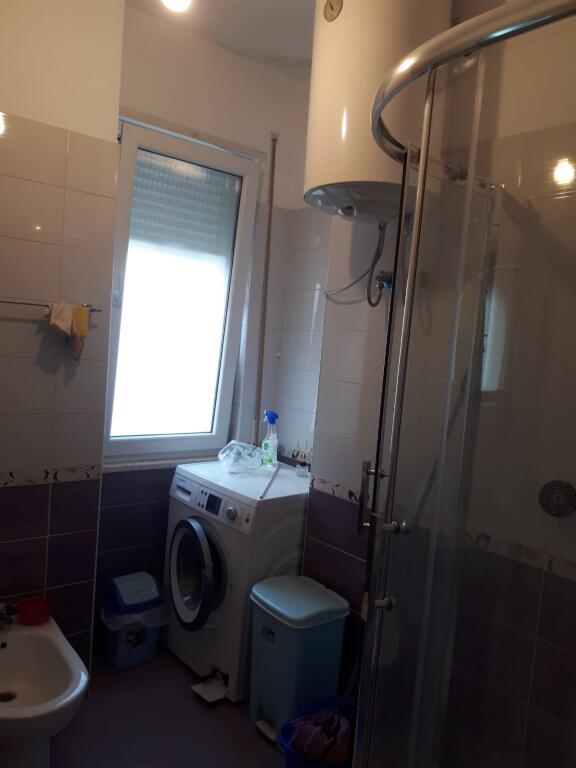 Appartamento 2+1+2 bagni in affitto vicino al Giardino Zoologico