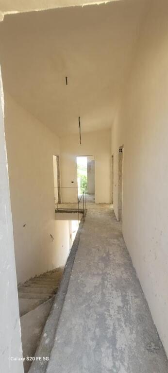📣 Villa for Sale – 202 m² 🏡 📍 Mullet, Tirana•	💶 Price: 520000€