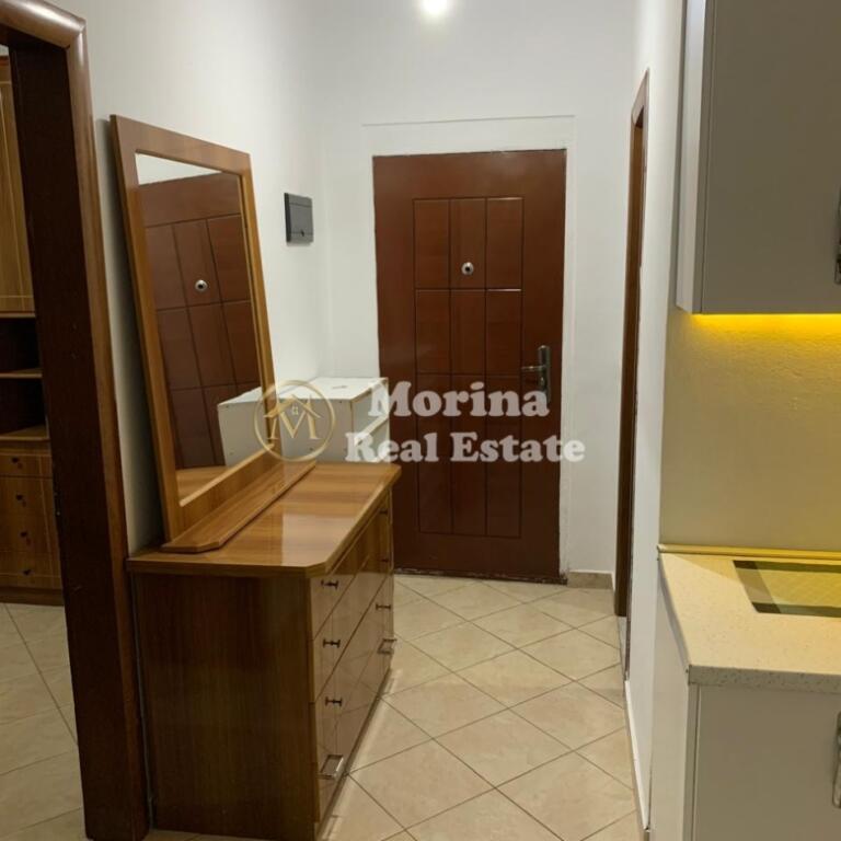 Qera, Hyrje Private 1+1, Prane Eleonores , 450 euro/muaj