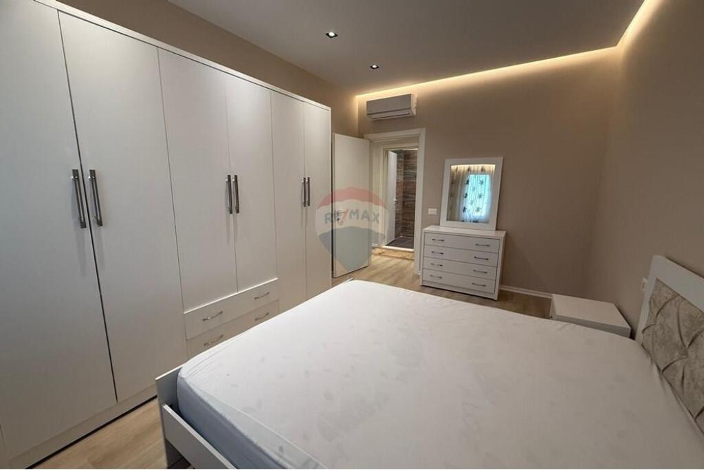 Apartament 2+1+2 me qira tek Grand Gallery